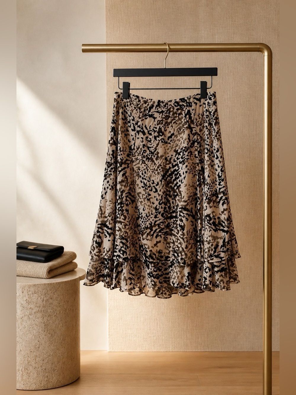 ANIMAL PRINT ELASTIC WAIST WITH RUFFLE SKIRT SIZE LARGE 212 COLLECTION